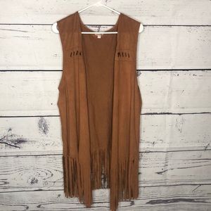 Women’s Plus Suede Fringe Vest